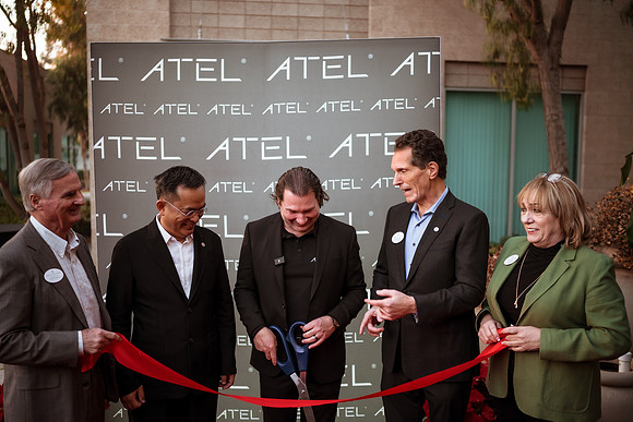 241205_Atel_20th_Anniversary_Open_House_486
