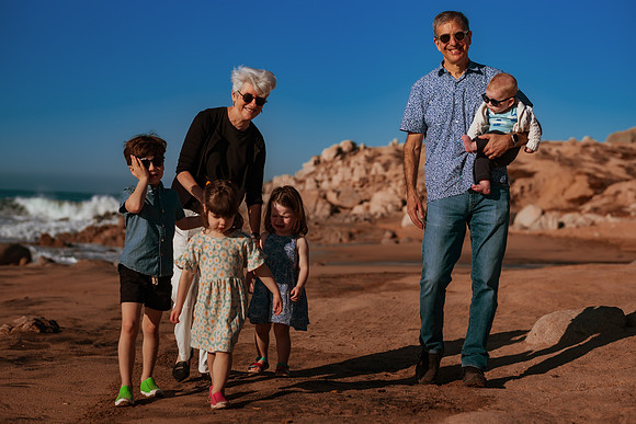 241230_Livingstones_Family_photoshoot_122
