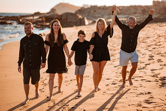 241230_Norris_Family_photoshoot_091