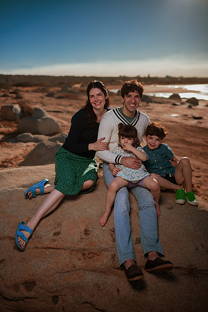 241230_Livingstones_Family_photoshoot_054