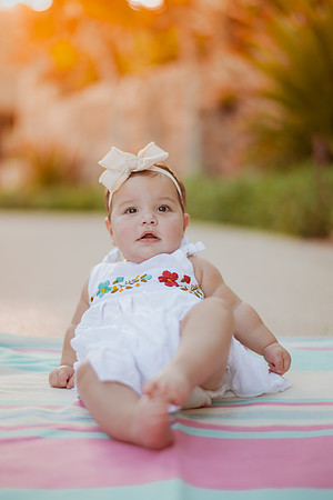 240924_Victorias_6MO_Shoot_043