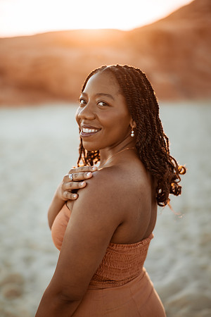 250207_Atekwana_Family_Photoshoot_088