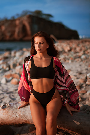 250324_Dakota_Vallarta_Photoshoot_141