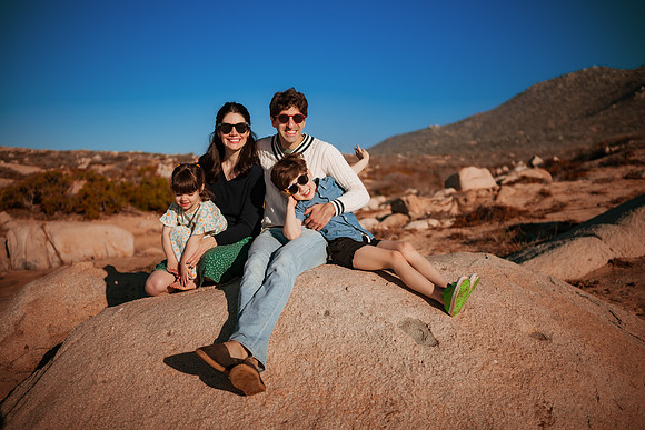 241230_Livingstones_Family_photoshoot_046