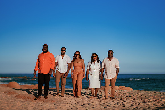 250207_Atekwana_Family_Photoshoot_030