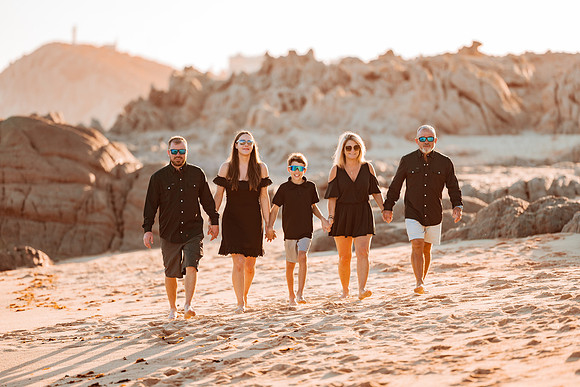 241230_Norris_Family_photoshoot_075
