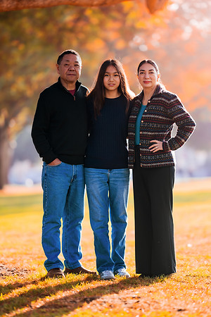 241208_Mahs_Christmas_Family_Balboa_Park_031