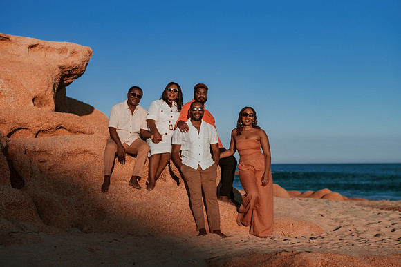 250207_Atekwana_Family_Photoshoot_033
