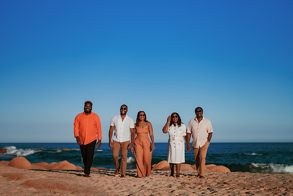250207_Atekwana_Family_Photoshoot_028