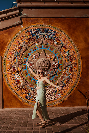 240428_Alexandra_And_Gordon_Anniversary_photoshoot_010