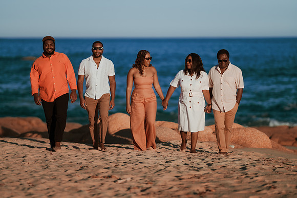 250207_Atekwana_Family_Photoshoot_020