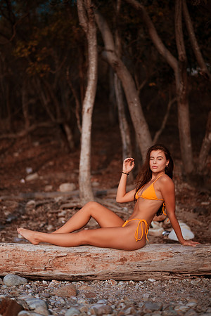 250324_Dakota_Vallarta_Photoshoot_083