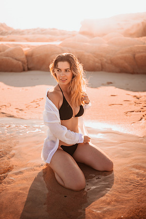 240722_Estef_Jauregui_Beach_Photoshoot_101