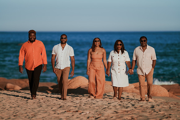 250207_Atekwana_Family_Photoshoot_021