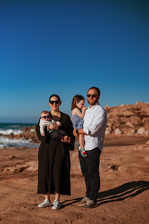 241230_Livingstones_Family_photoshoot_032