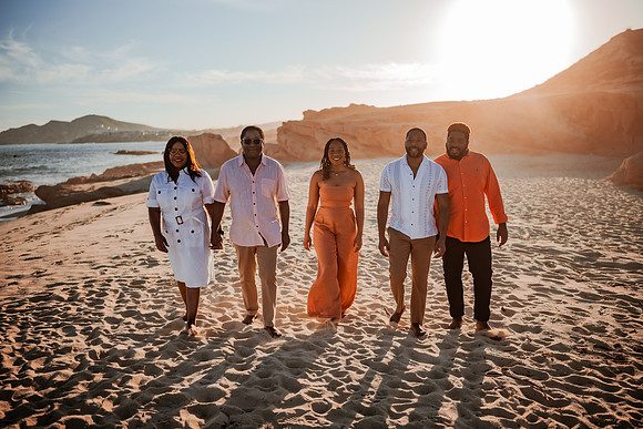 250207_Atekwana_Family_Photoshoot_011