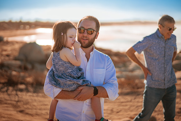 241230_Livingstones_Family_photoshoot_009