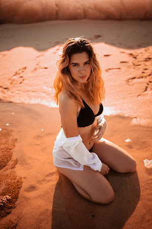 240722_Estef_Jauregui_Beach_Photoshoot_114