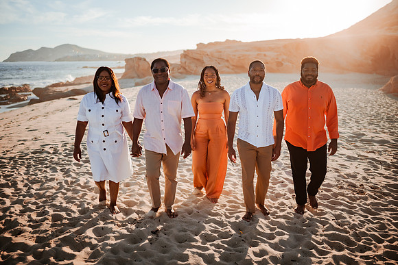 250207_Atekwana_Family_Photoshoot_013