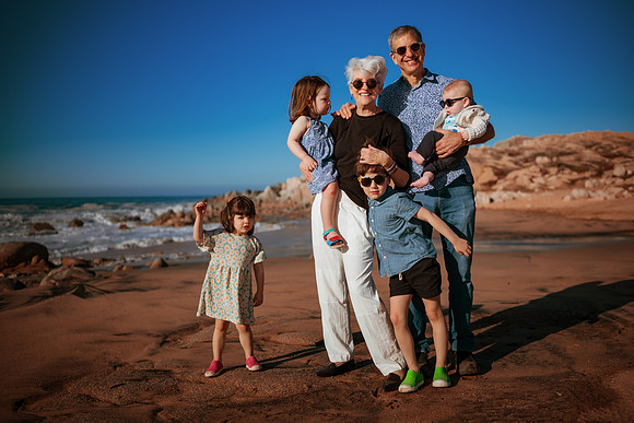 241230_Livingstones_Family_photoshoot_107