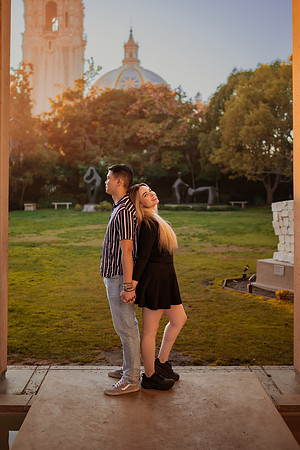 241206_Lena_And_Richard_Engagement_Balboa_001