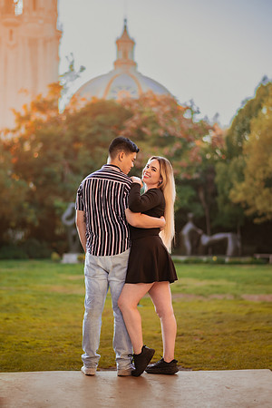 241206_Lena_And_Richard_Engagement_Balboa_012