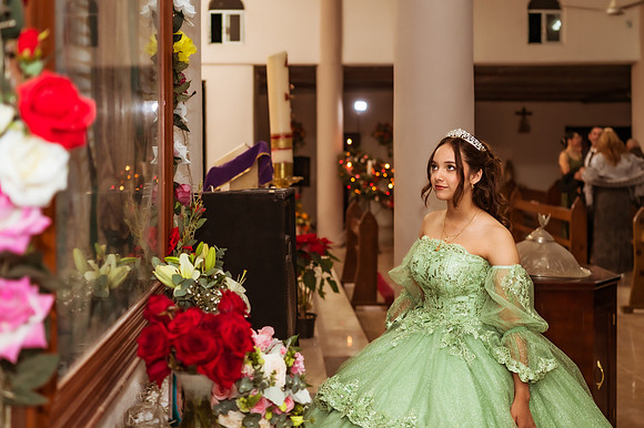 241221_Sofia_Elizabeth_XV_Evento_352