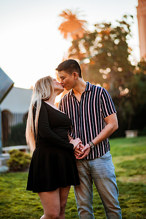 241206_Lena_And_Richard_Engagement_Balboa_021