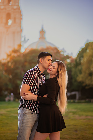 241206_Lena_And_Richard_Engagement_Balboa_009