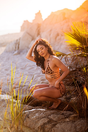 250227_Mylopez_The_Cape_Photoshoot_107
