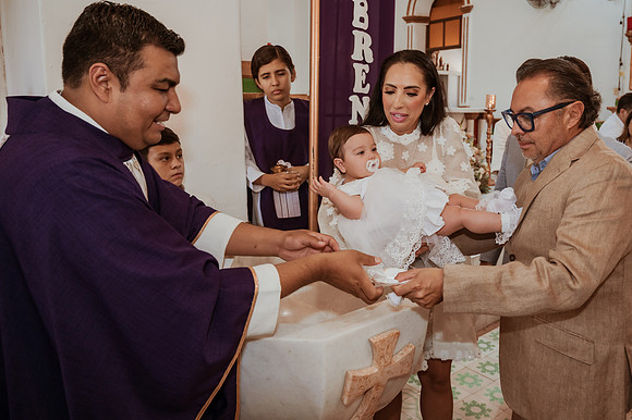 241201_Victorias_Baptism_Acre_065