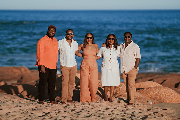 250207_Atekwana_Family_Photoshoot_019