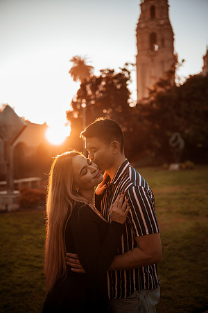 241206_Lena_And_Richard_Engagement_Balboa_030