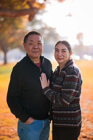 241208_Mahs_Christmas_Family_Balboa_Park_050