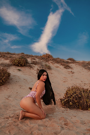 250820_250821_Alejandra_Rojas_Photoshoot_155