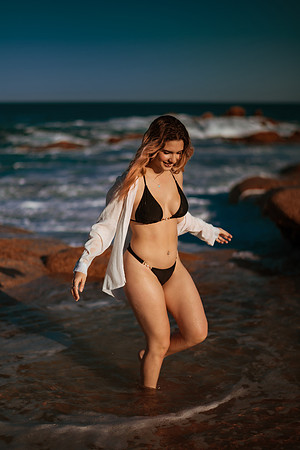 240722_Estef_Jauregui_Beach_Photoshoot_149