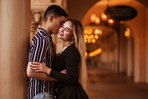 241206_Lena_And_Richard_Engagement_Balboa_070
