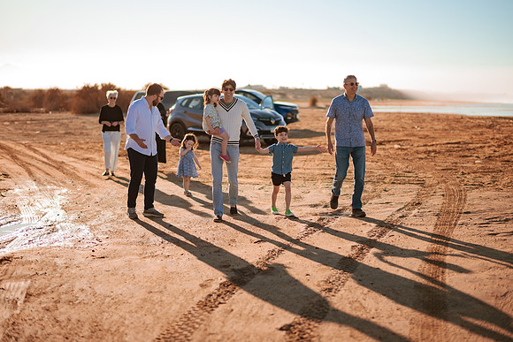 241230_Livingstones_Family_photoshoot_005
