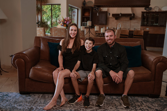 241230_Norris_Family_photoshoot_024